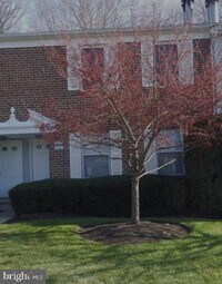 Building Photo - 1405 Huntingdon Mews