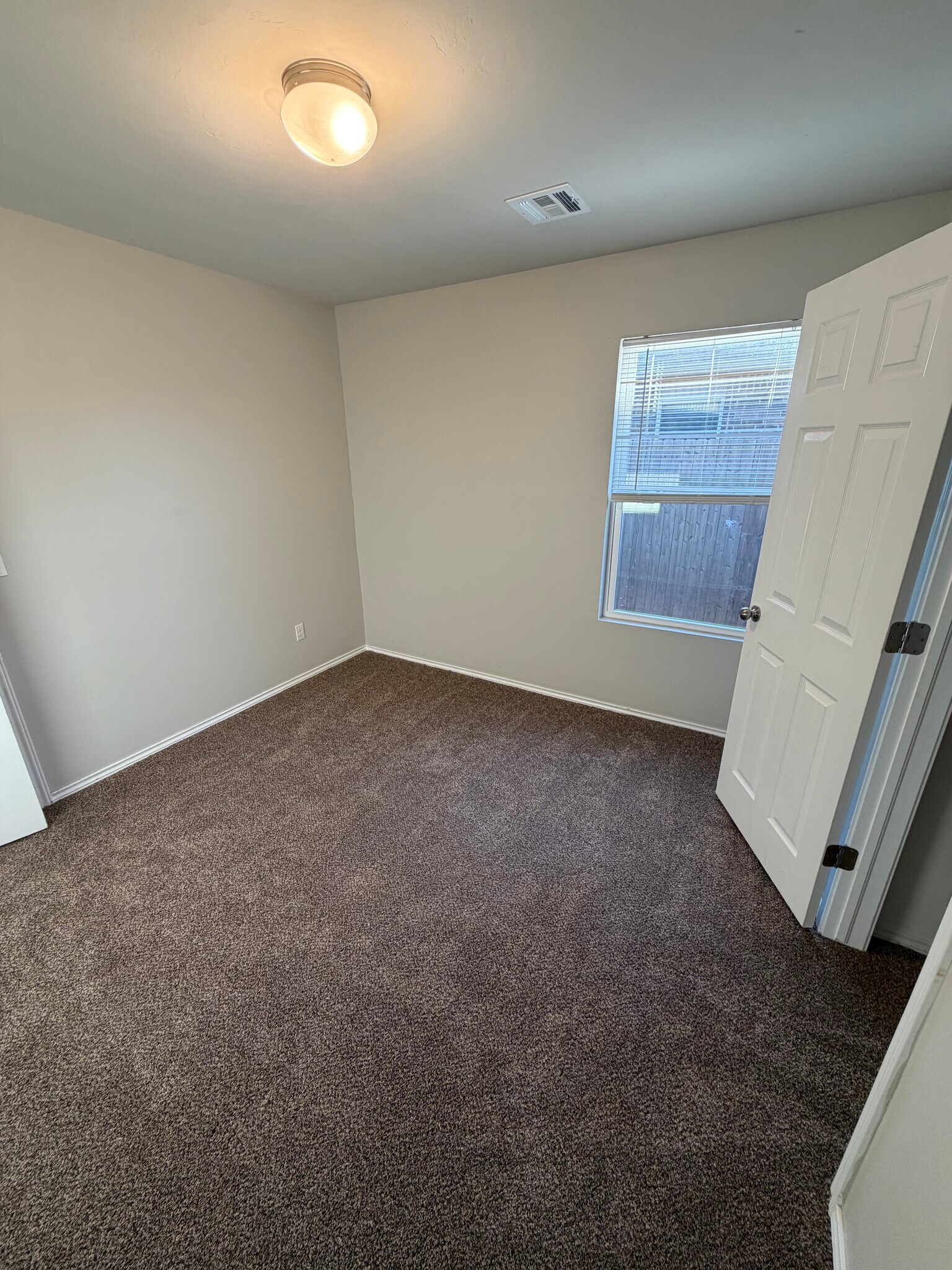 Building Photo - 10708 SW 23rd Pl