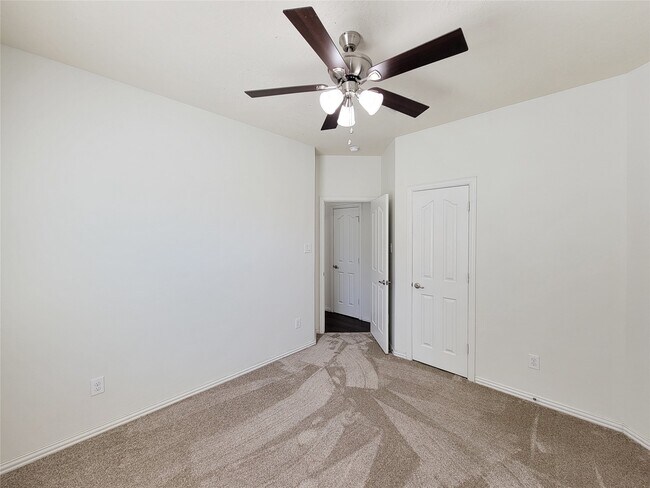 Building Photo - 249 Harbor Bend Ln