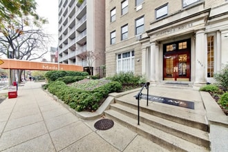 Building Photo - 1316 New Hampshire Ave NW