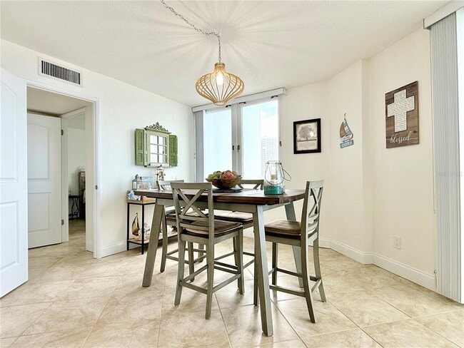 Building Photo - 3047 S Atlantic Ave