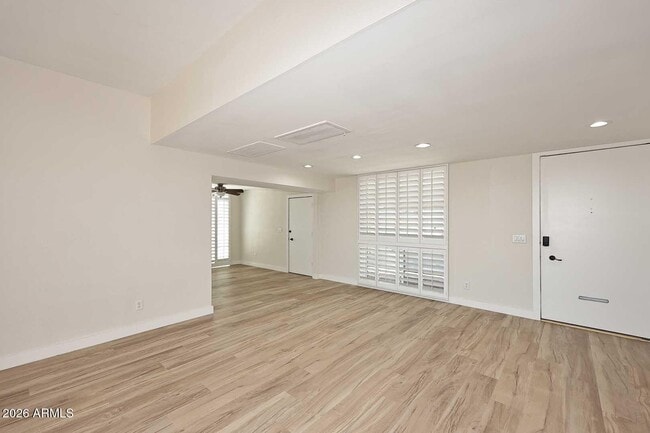 Building Photo - 4111 N 87th Pl