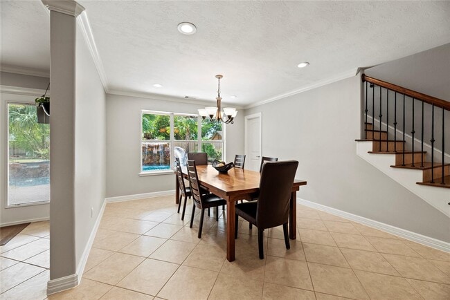 Building Photo - 903 Sugarfield Ct