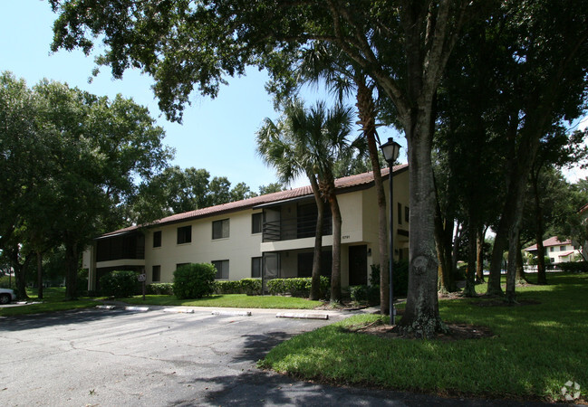 Primary Photo - The Gardens at Palm Aire