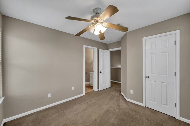 Building Photo - 179 Binnacle Ct