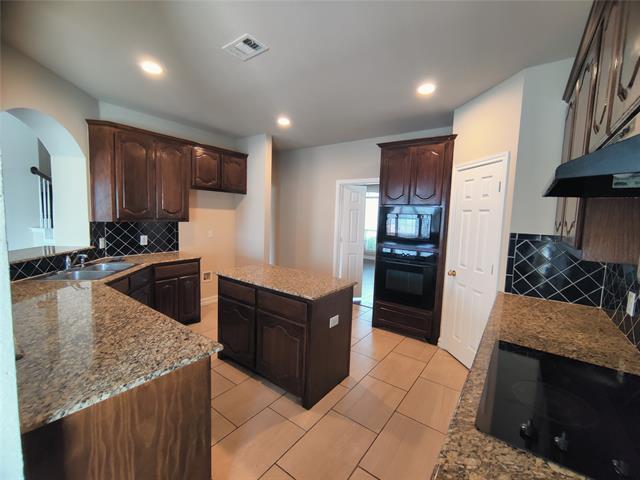 Building Photo - 1709 Wylie Creek Dr