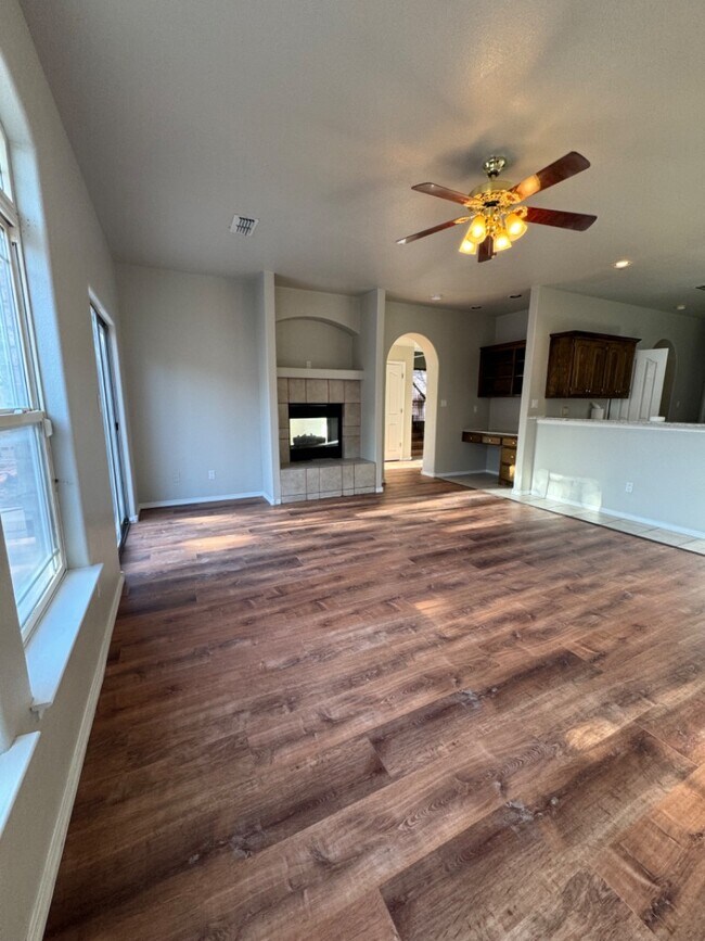 Building Photo - 10459 Chandler Dr NW