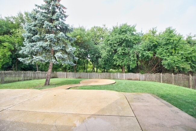 Building Photo - 22146 W Plymouth Cir