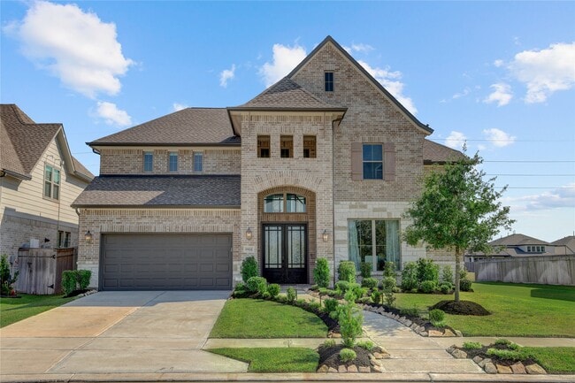 Building Photo - 1922 Pleasant Grove Dr