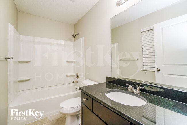 Building Photo - 4015 Peregrine Pass Dr