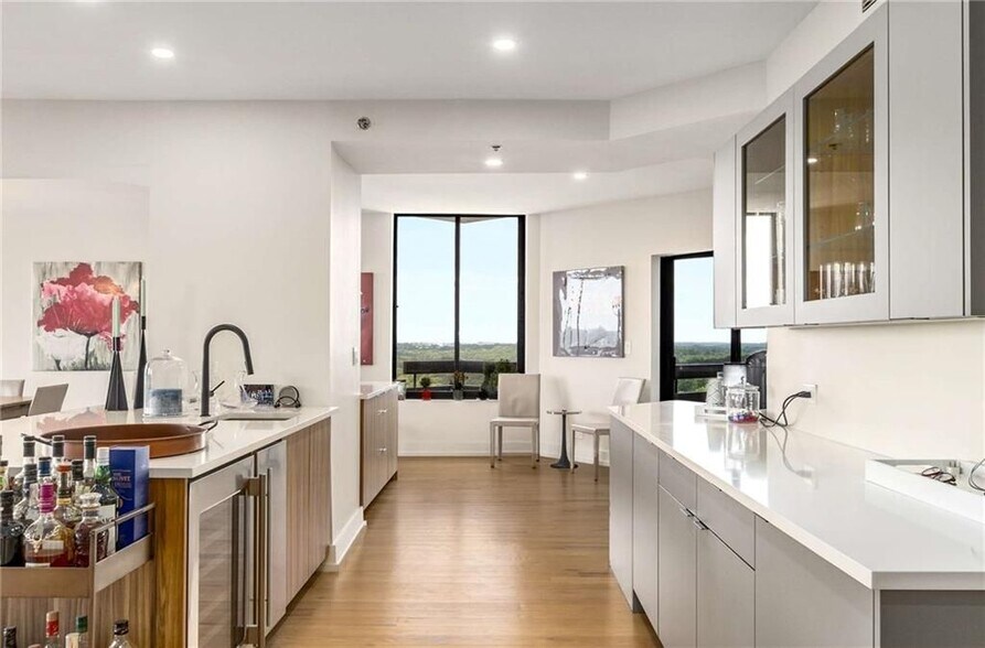 Building Photo - 2660 Peachtree Rd