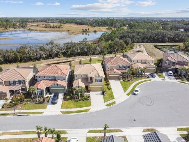 Building Photo - 7704 Oakmoss Loop