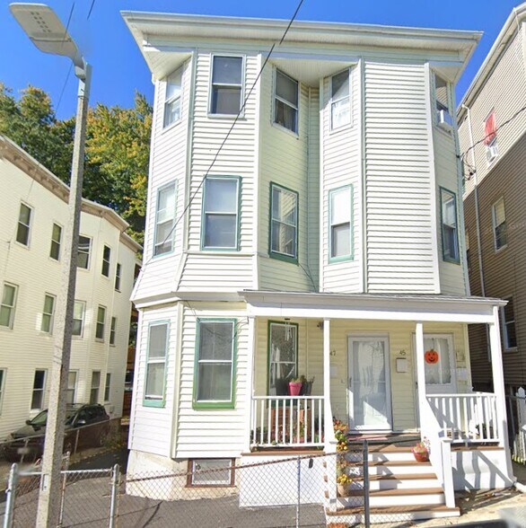 Building Photo - 45 Mozart St