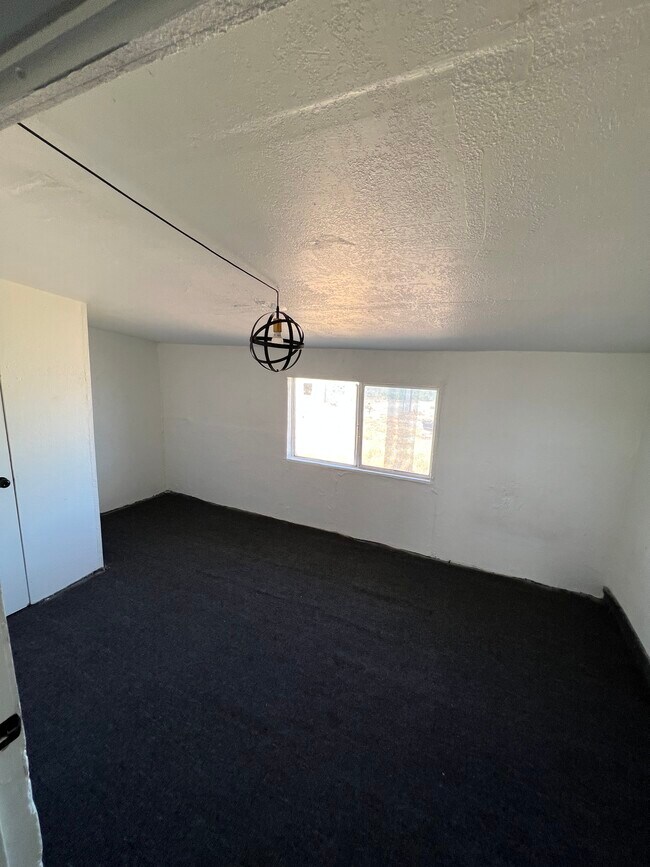 Building Photo - 7154 N 3000 W