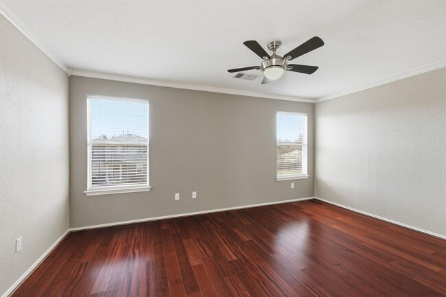 Building Photo - 14408 Charles Dickens Dr