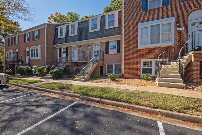 Primary Photo - 1510 Presidential Dr