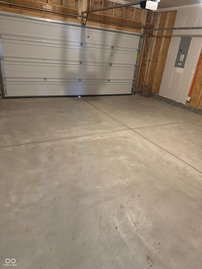 Building Photo - 10240 Samerton Ln