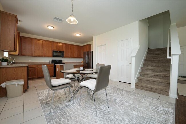 Building Photo - 1203 Lavender Shade Ct