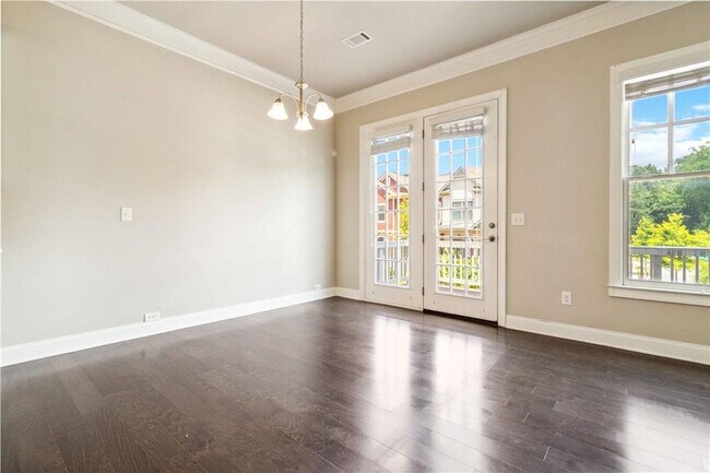 Building Photo - 510 Suwanee Pass Ln