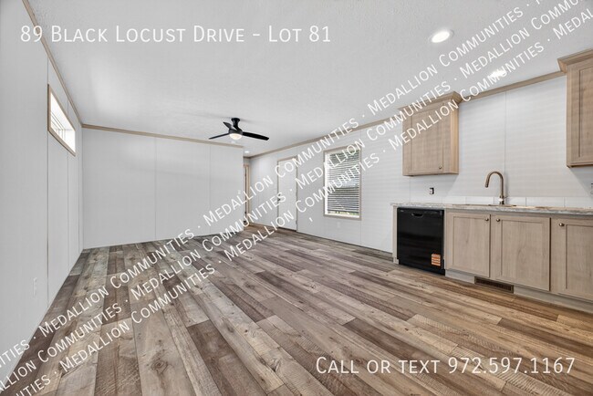 Building Photo - 89 Black Locust Dr