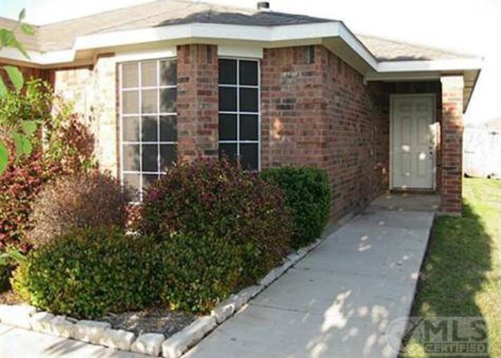 Building Photo - 221 Pagoda Dr
