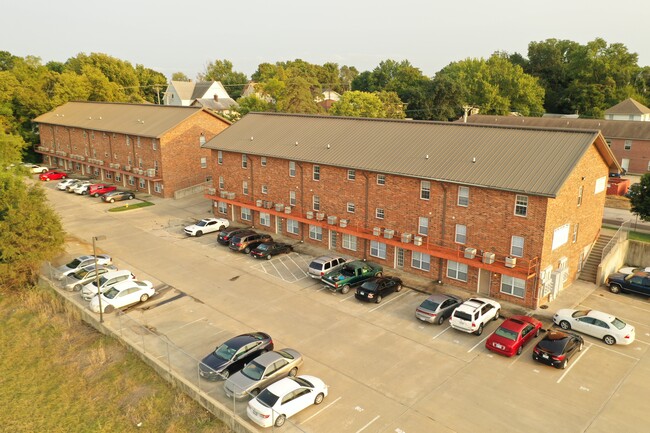Building Photo - 109 Commercial St