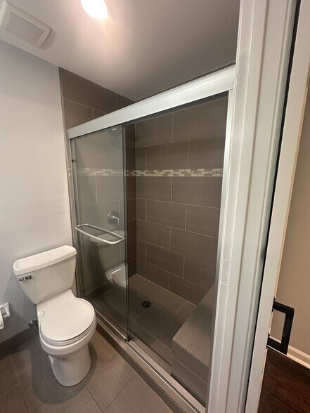 Building Photo - 207 Westfield Dr