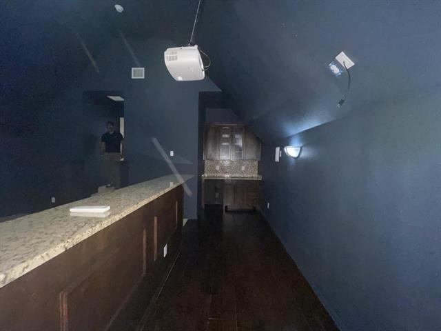 Building Photo - 15702 Crown Cove Ln