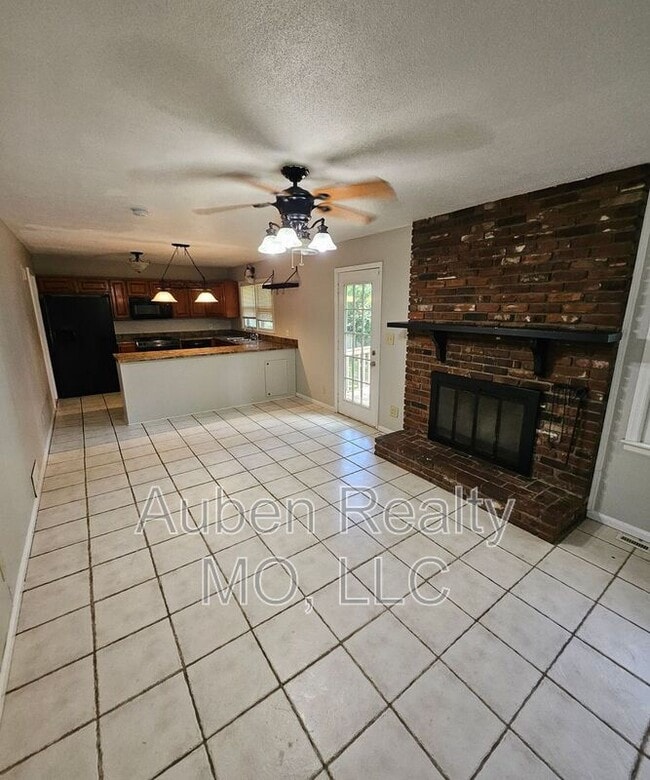 Building Photo - 9121 Blue Ridge Blvd