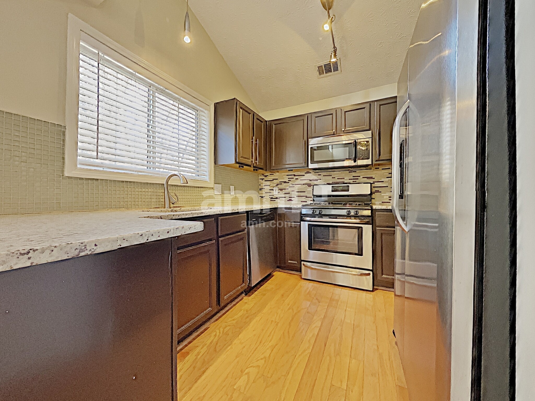 Building Photo - 3571 Avensong Village Cir