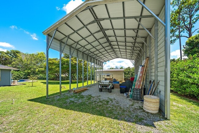 Building Photo - 13928 82nd Ln N