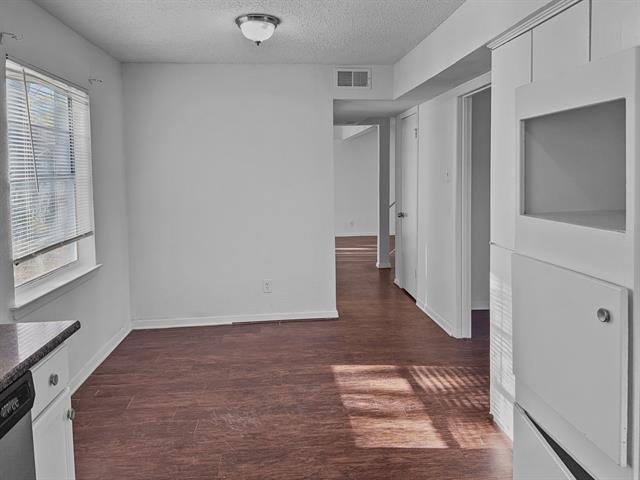 Building Photo - 3107 Emily Dr