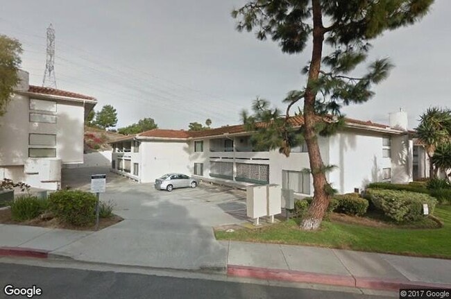 Building Photo - Gorgeous La Costa Condo!!