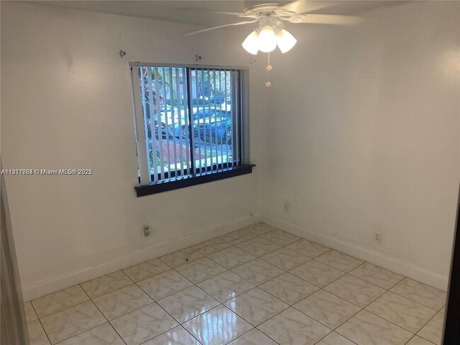 Building Photo - 200 Wimbledon Lakes Dr