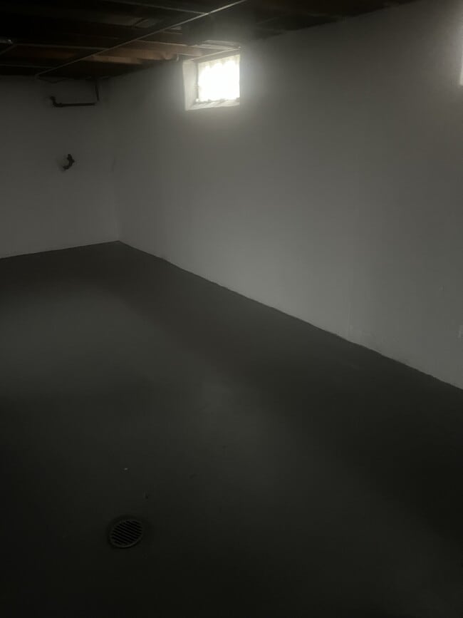 Building Photo - 19306 Cooley St