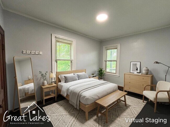 Building Photo - Beautiful 2 Bedroom 1 Bathroom now available for rent