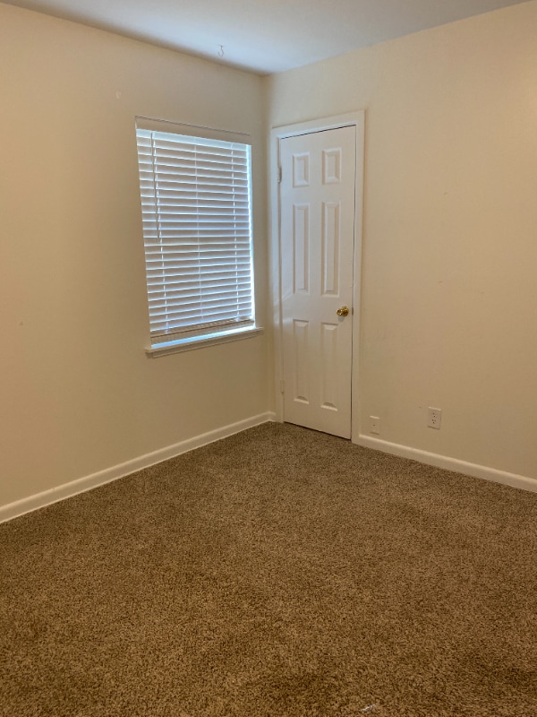 Building Photo - 3921 Sabine Ave