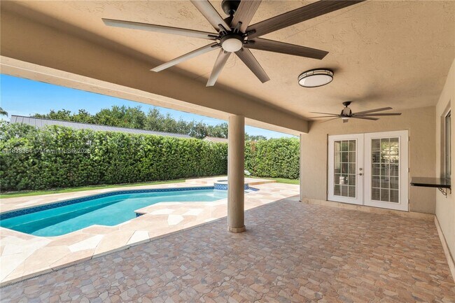 Building Photo - 8482 NW 166th Terrace