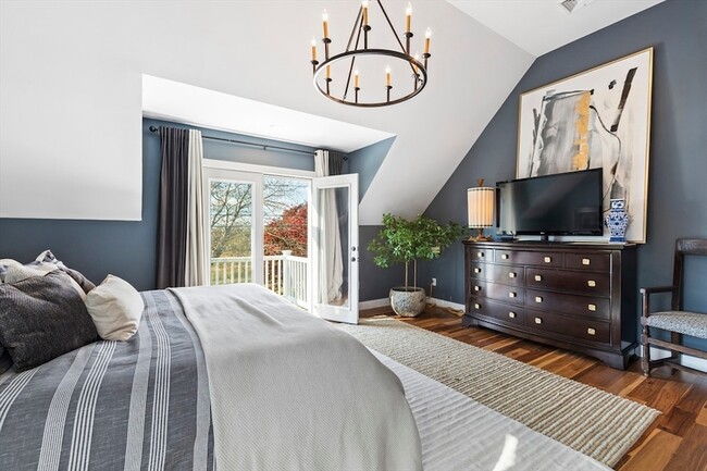 Building Photo - 119 Sycamore St