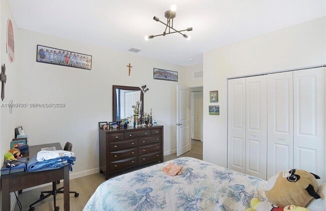 Building Photo - 10321 SW 232nd St