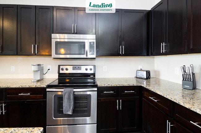 Building Photo - 1377 Dresden Dr