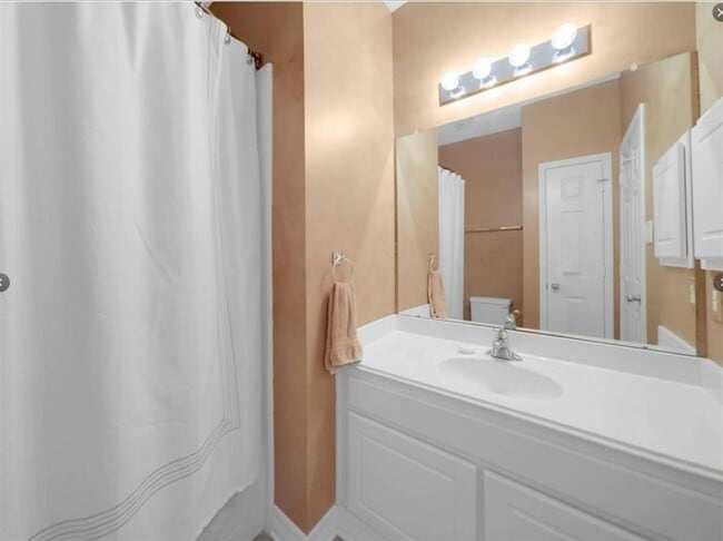 Building Photo - 11711 Canyon Bend Dr