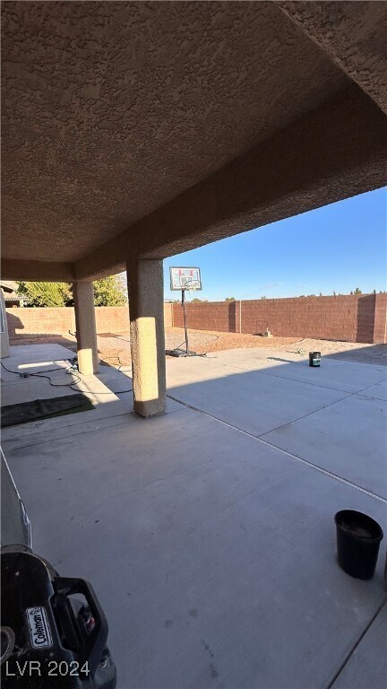 Building Photo - 5819 Badlands Ln