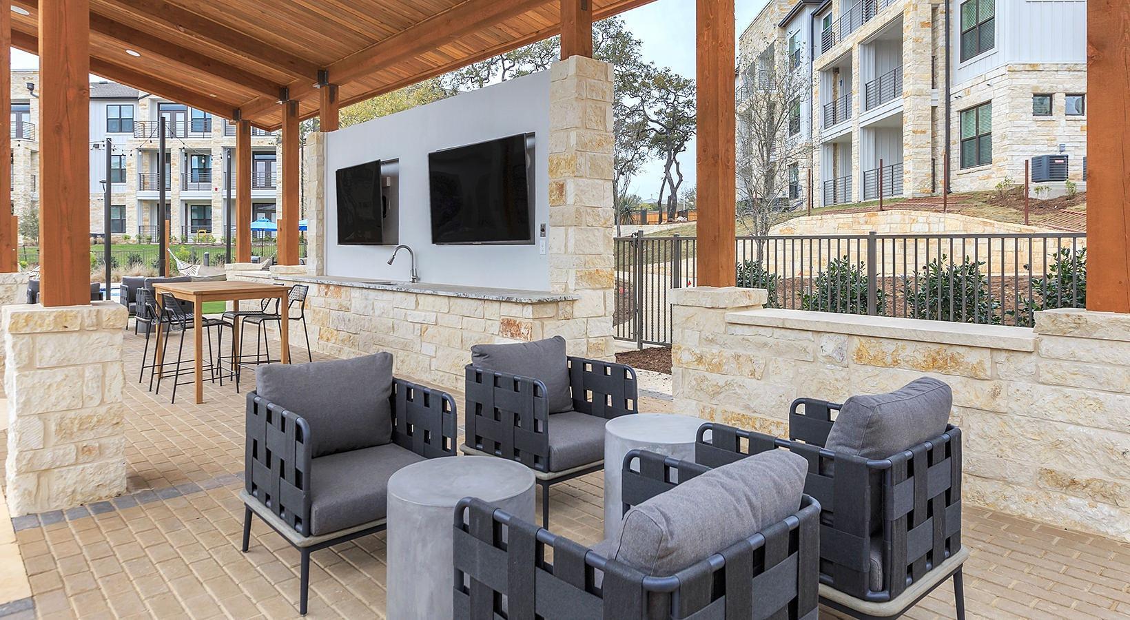 Building Photo - 17715 Overlook Loop