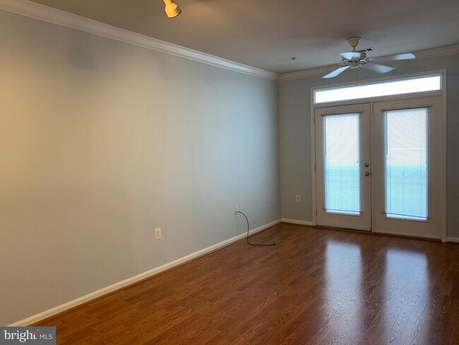 Building Photo - 2791 Centerboro Dr