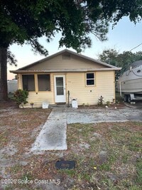 Building Photo - 514 Donley St