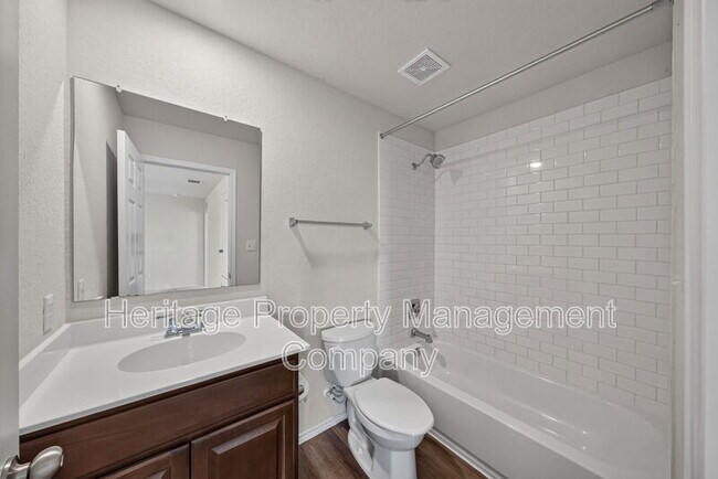 Building Photo - 6326 Willow Point Blvd