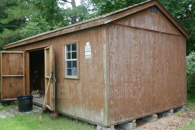 Building Photo - 103 South St