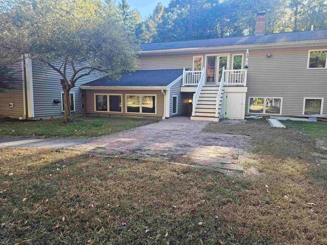 Primary Photo - 30 Sterling Ln