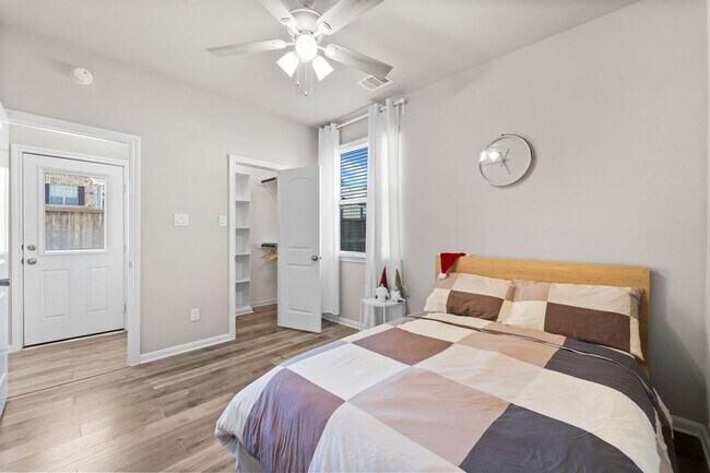 Building Photo - 4217 Merry Mill Dr